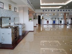 美大展厅实拍图二
