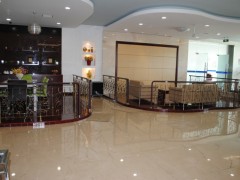美大展厅实拍图三