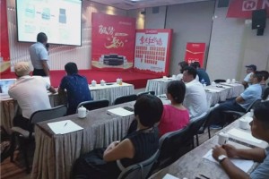 莫尼集成灶“驭势·聚力”全国育商峰会福建站风云再起，再创辉煌