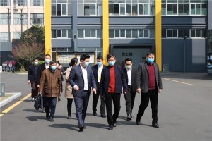 绍兴市工商联副主席陈国贤参观调研雅士林集成灶