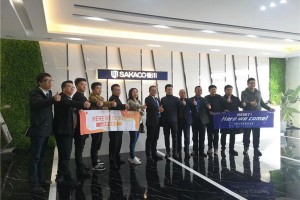 热烈欢迎<span class=