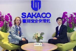 月创百城 独家对话行业第一<span class=