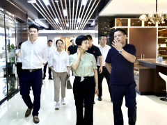 红星美凯龙x<span class=