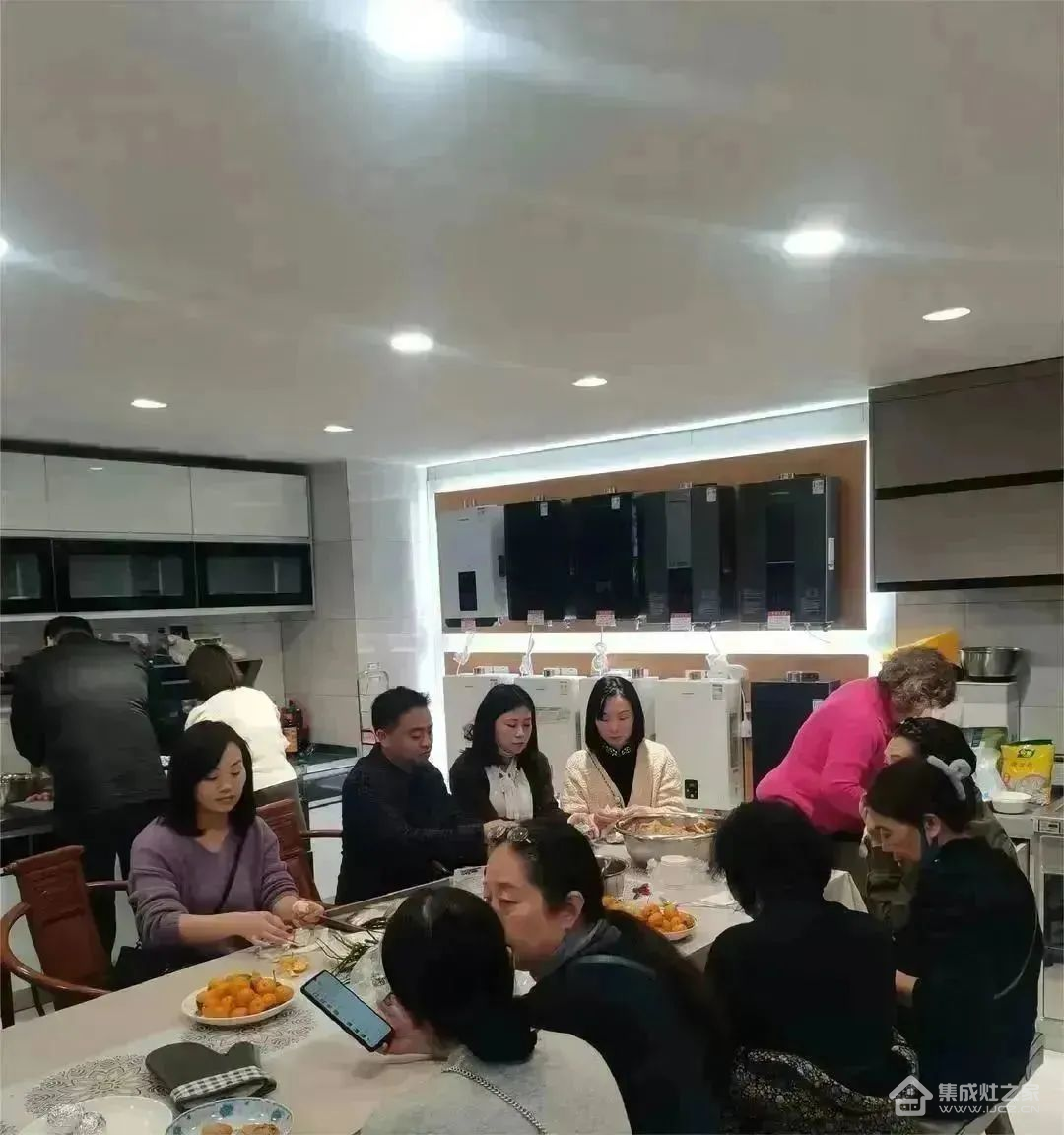 集成灶十大品牌帅丰电器江西经销商开展渠道活动并圆满成功!