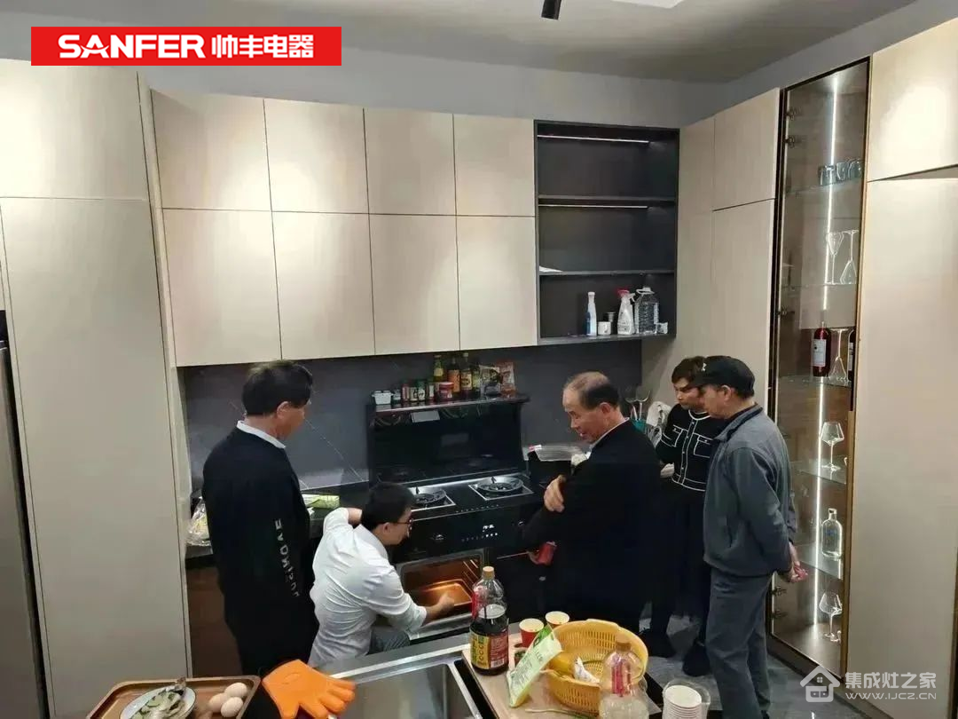 集成灶厂家哪个好?集成灶十大品牌帅丰全国门店精准赋能