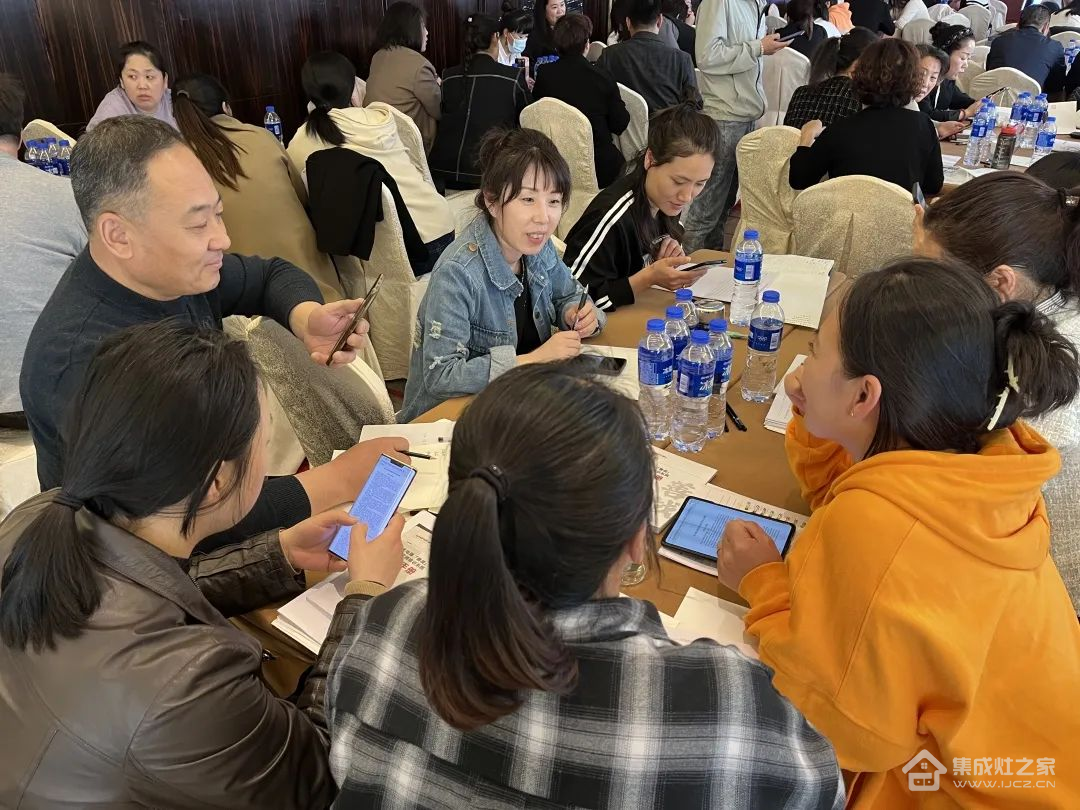 帅丰集成灶【善战】终端营销全国巡回省级培训会唐山站顺利举行!