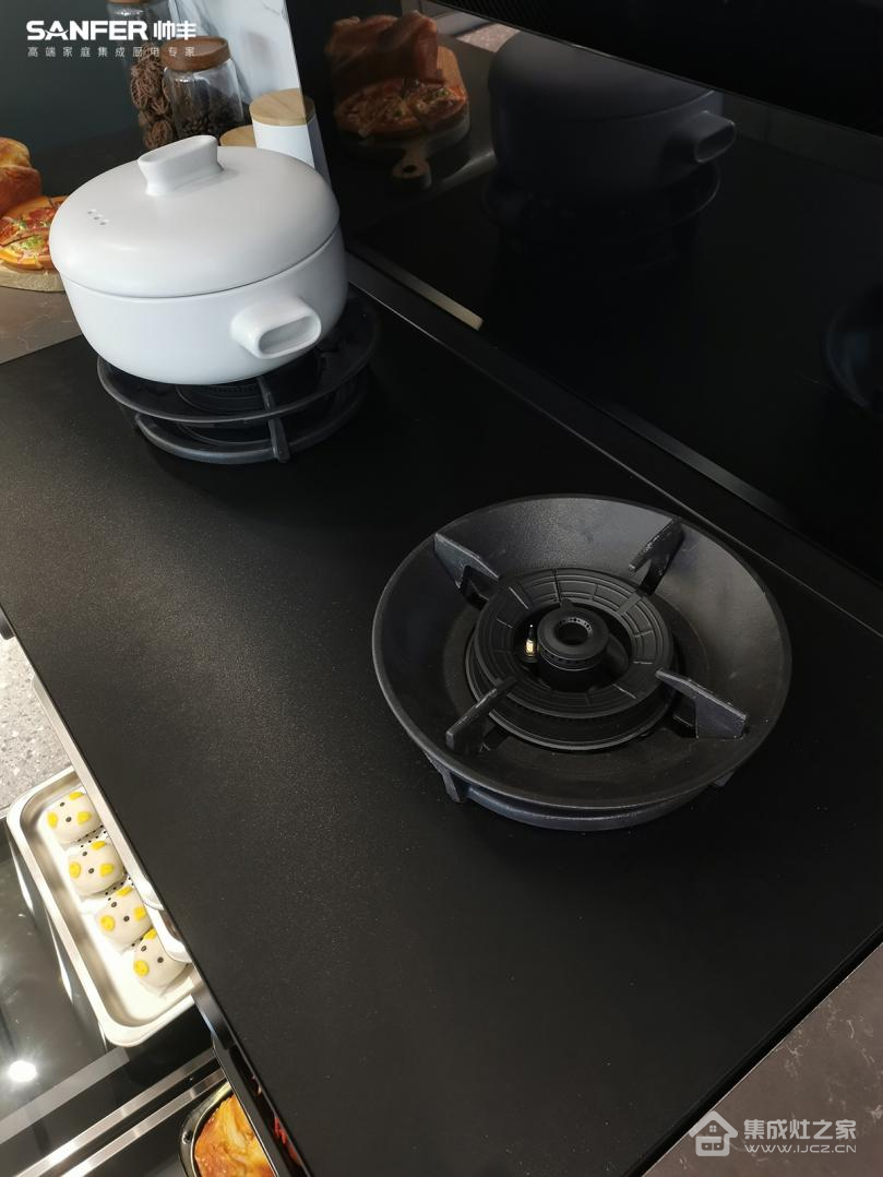 集成灶VS传统灶,拿捏不准?拿笔来看这篇对比攻略
