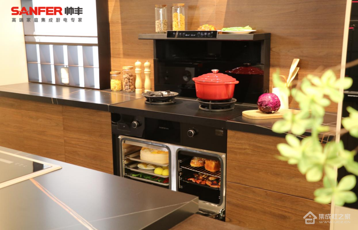 开放式厨房能否变身中式厨房，有一台集成灶即可！