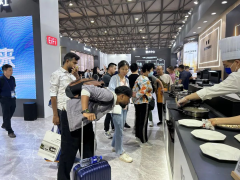 科技厨电·板川智灶丨上海厨卫展圆满落幕，板川助推亚太科技厨电产业发展