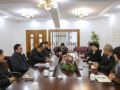 嘉兴市政协俞红平副主席<span class=